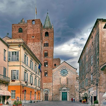 Апартаменты La Casa Dei Nonni Альбенга Экстерьер фото